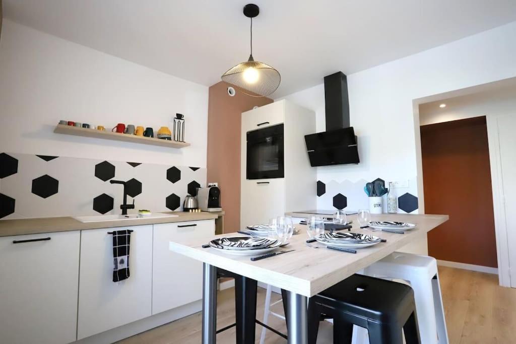 Apartament Annecy A 2 Pas Du Lac Ste Bernadette Zewnętrze zdjęcie